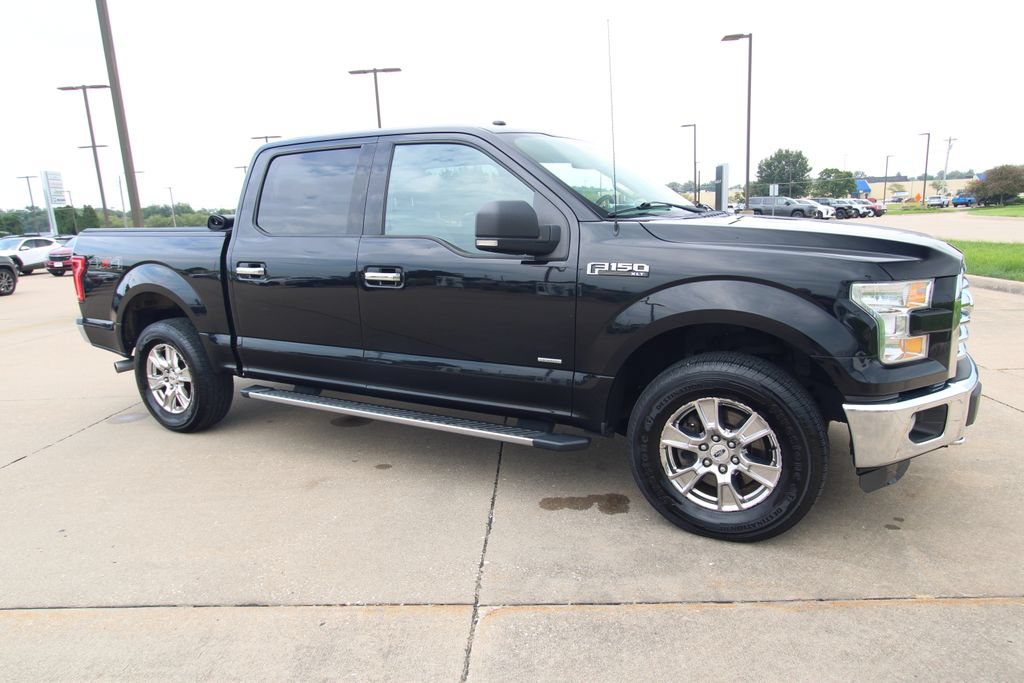 Used 2016 Ford F150 XLT w/ Equipment Group 301A Mid AWD/4WD image 3