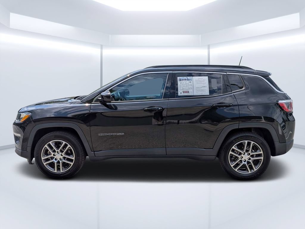 Used 2019 Jeep Compass Latitude FWD image 6