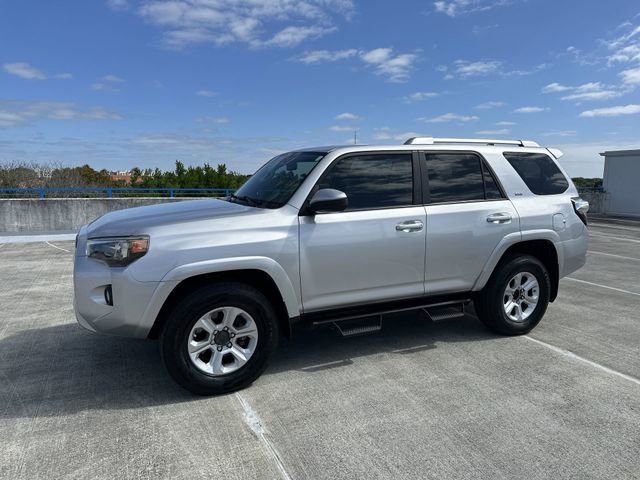 Used 2018 Toyota 4Runner SR5 AWD/4WD image 33