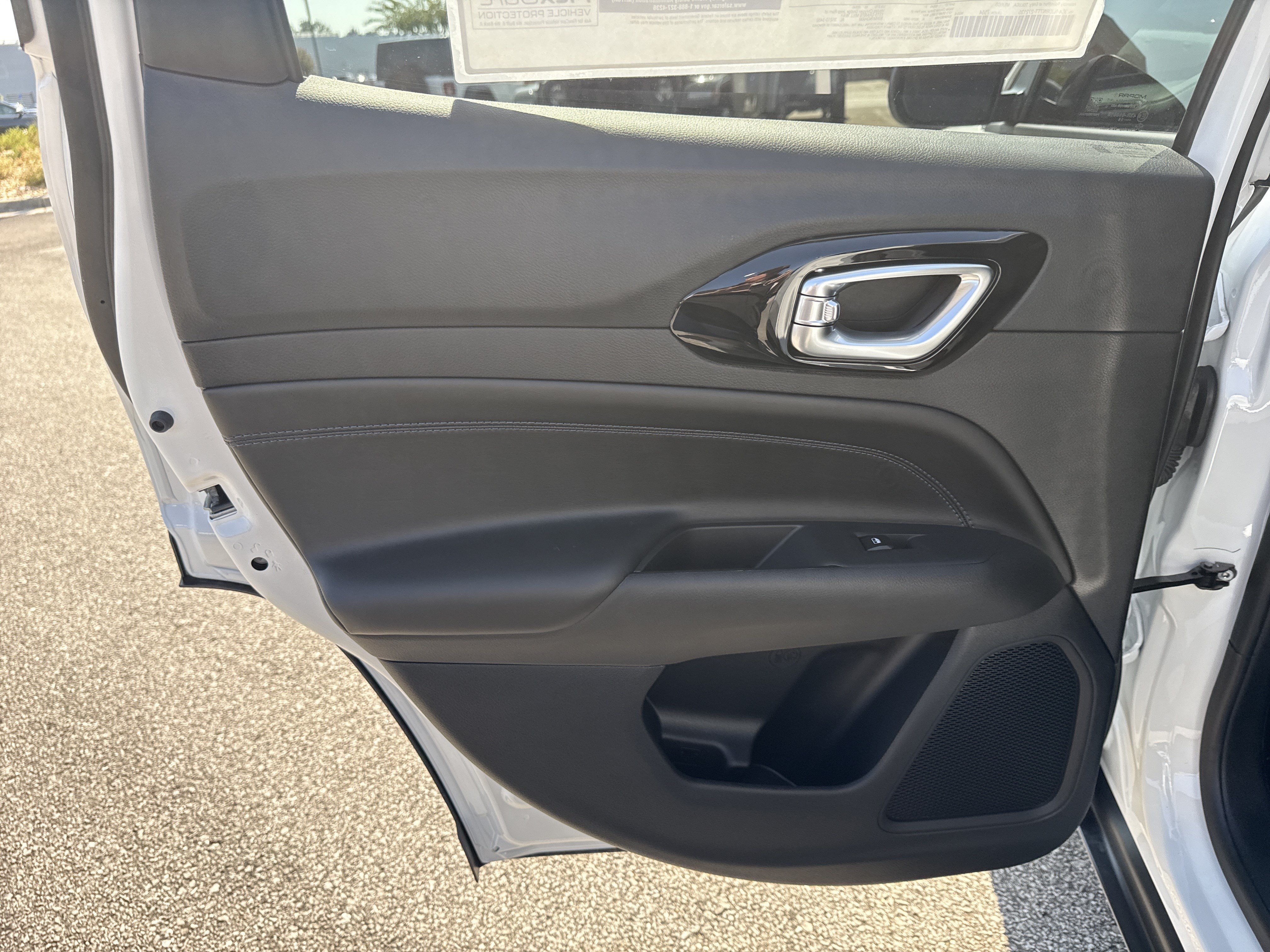 New 2026 Jeep Compass Latitude AWD/4WD image 21