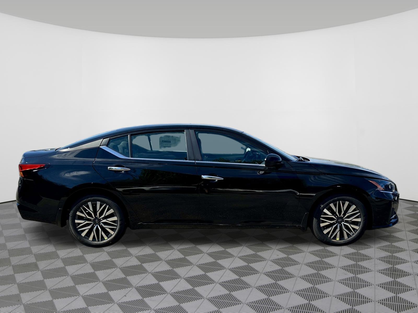 New 2026 Nissan Altima 2.5 SV w/ SV Premium Package FWD video 2