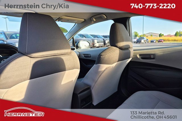 Used 2022 Toyota Corolla LE image 22