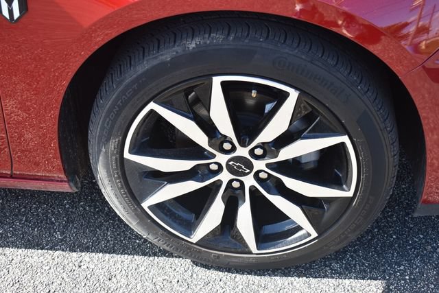 Certified 2024 Chevrolet Malibu RS w/ LPO, Floor Liner Package FWD image 12