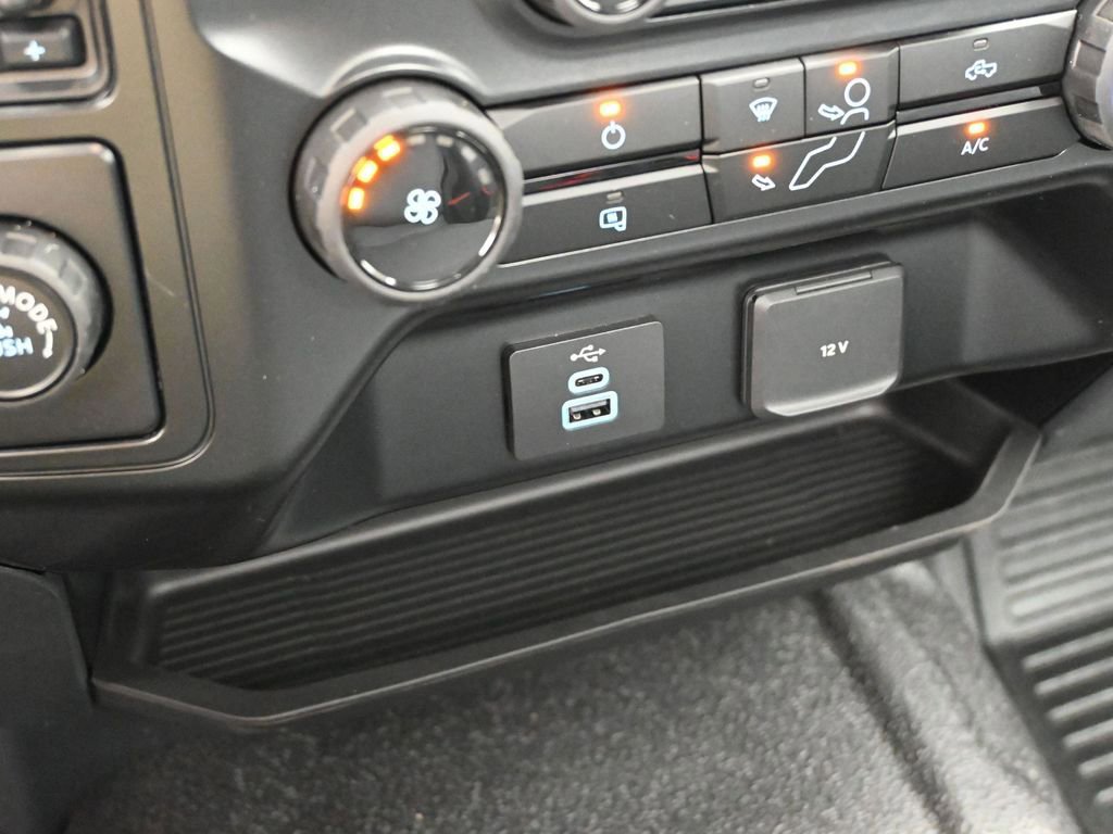 New 2026 Ford F350 XL w/ XL Chrome Package RWD image 16