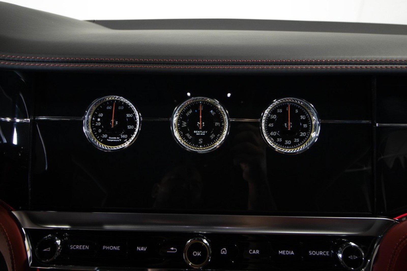 Used 2020 Bentley Continental GT V8 AWD/4WD image 26