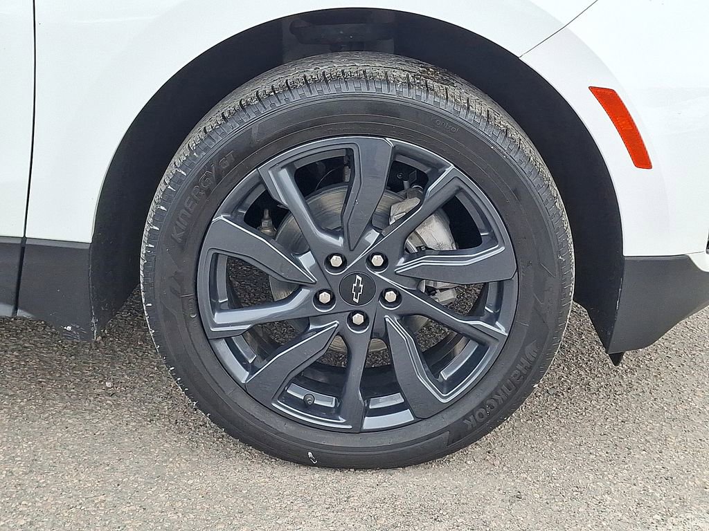 Used 2022 Chevrolet Equinox RS image 12