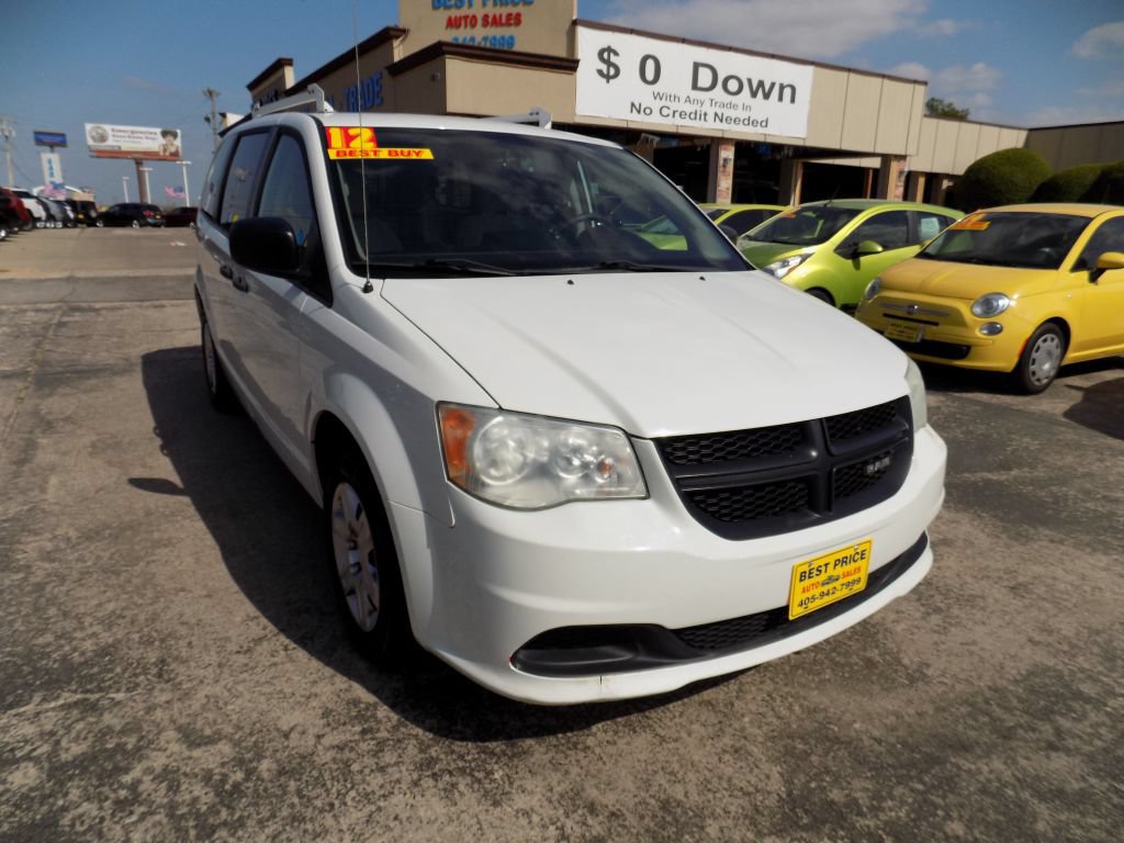 Used 2012 RAM C/V w/ UConnect Hands-Free Group FWD image 1