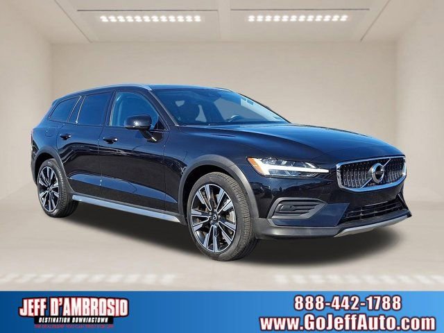 Used 2020 Volvo V60 T5 Cross Country w/ Protection Package Premier