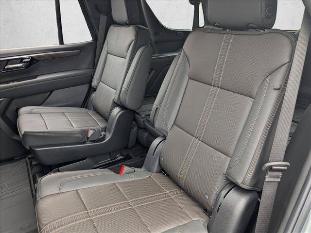 New 2026 Chevrolet Tahoe High Country AWD/4WD image 16