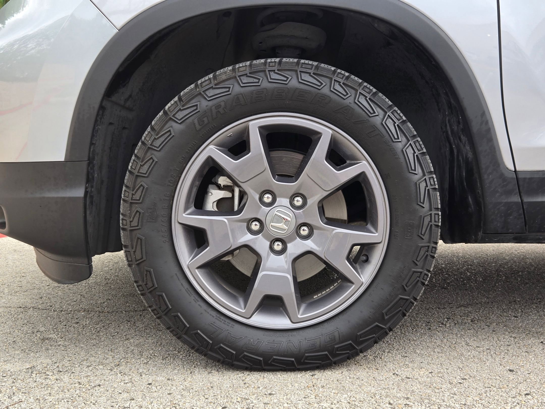 Certified 2024 Honda Passport TrailSport image 30