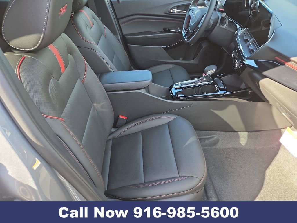 New 2026 Chevrolet Trax RS w/ Driver Confidence Package image 31