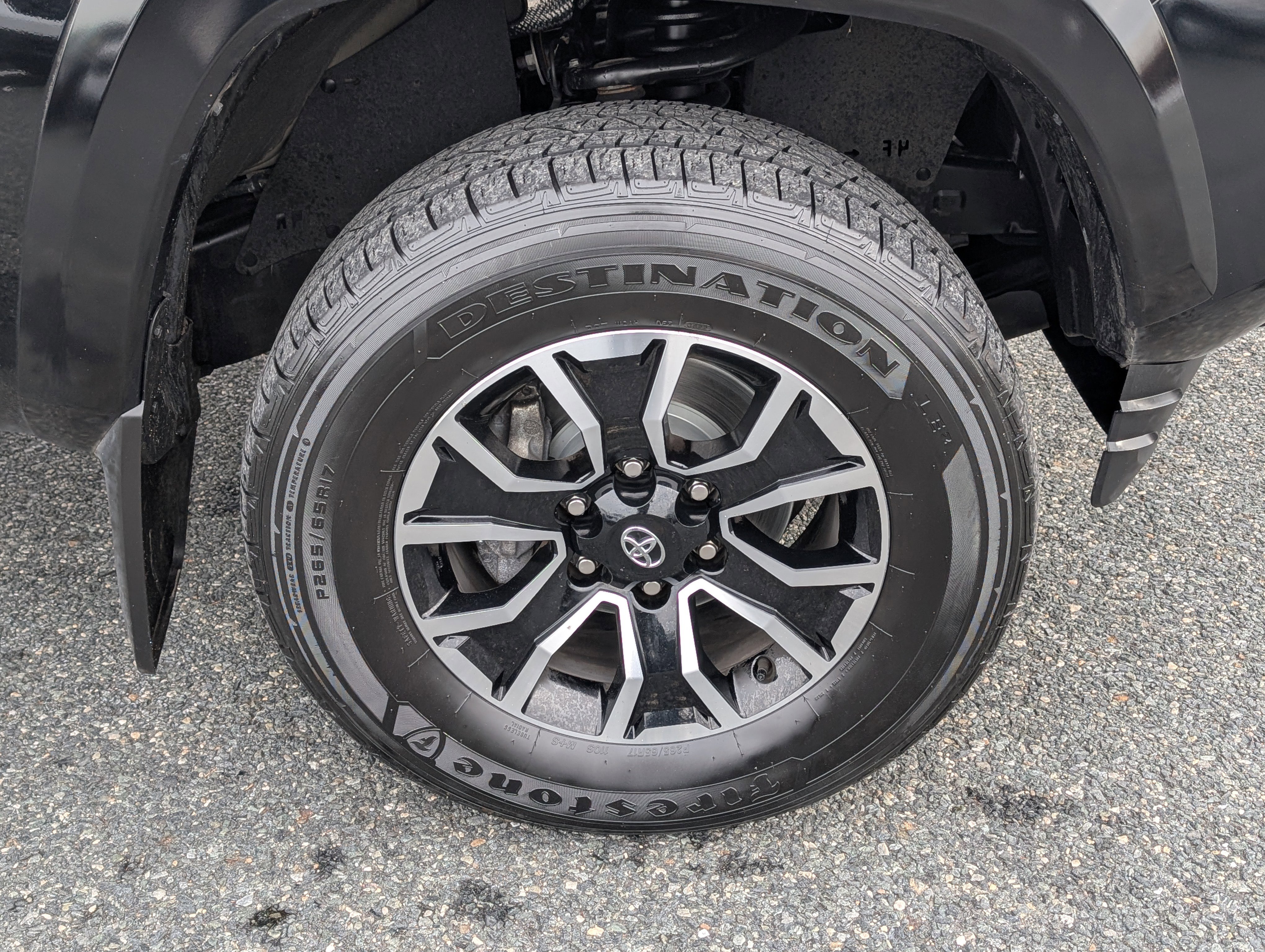 Used 2022 Toyota Tacoma TRD Sport image 9