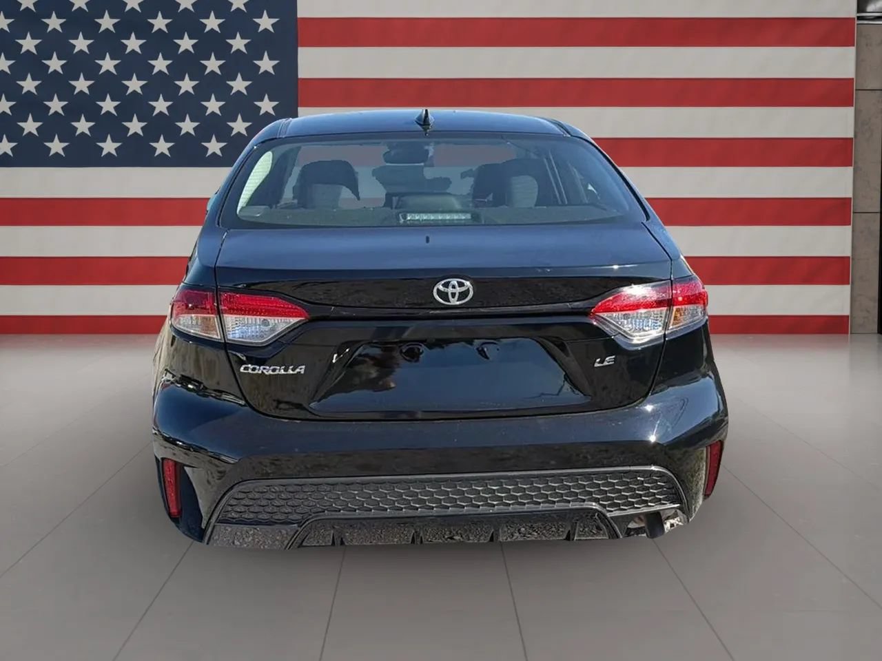 Used 2026 Toyota Corolla LE FWD image 5