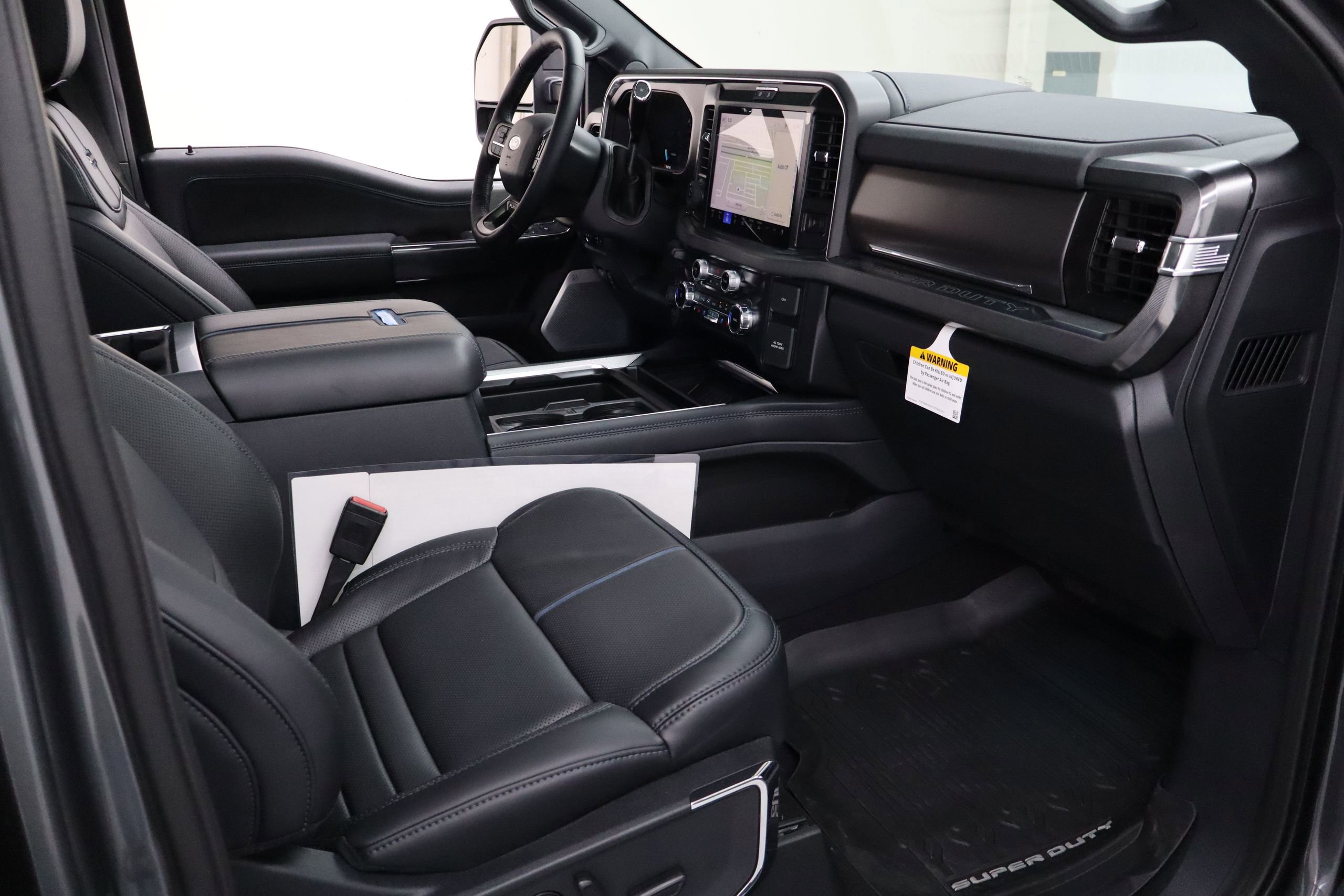 New 2026 Ford F250 Platinum image 35