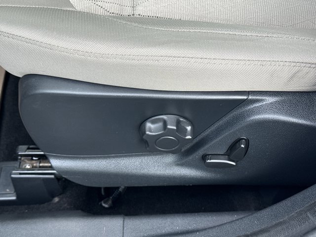 Used 2018 Ford EcoSport SE FWD image 17