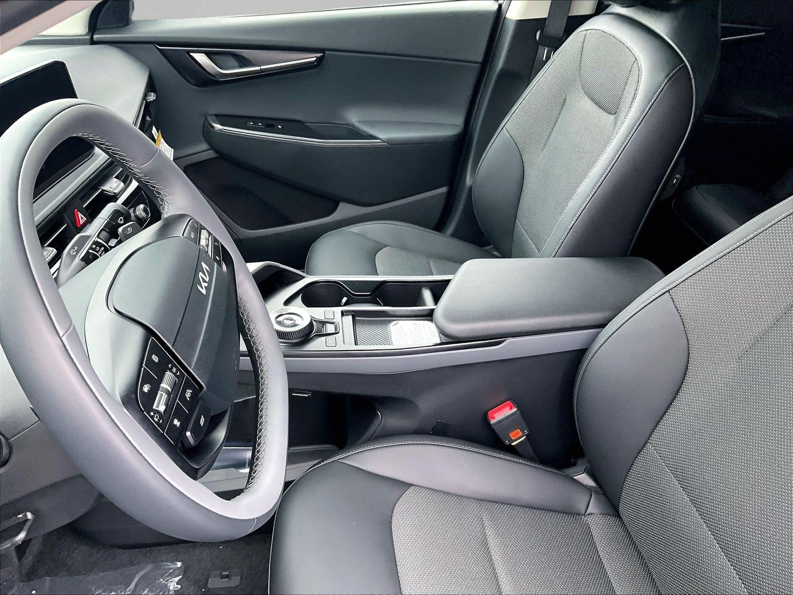 New 2026 Kia EV6 Light AWD/4WD image 16