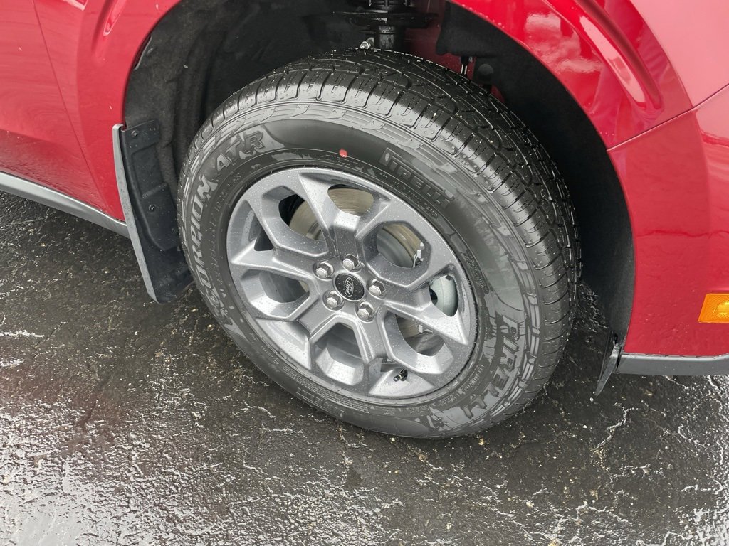 New 2026 Ford Maverick XLT w/ XLT Luxury Package image 3