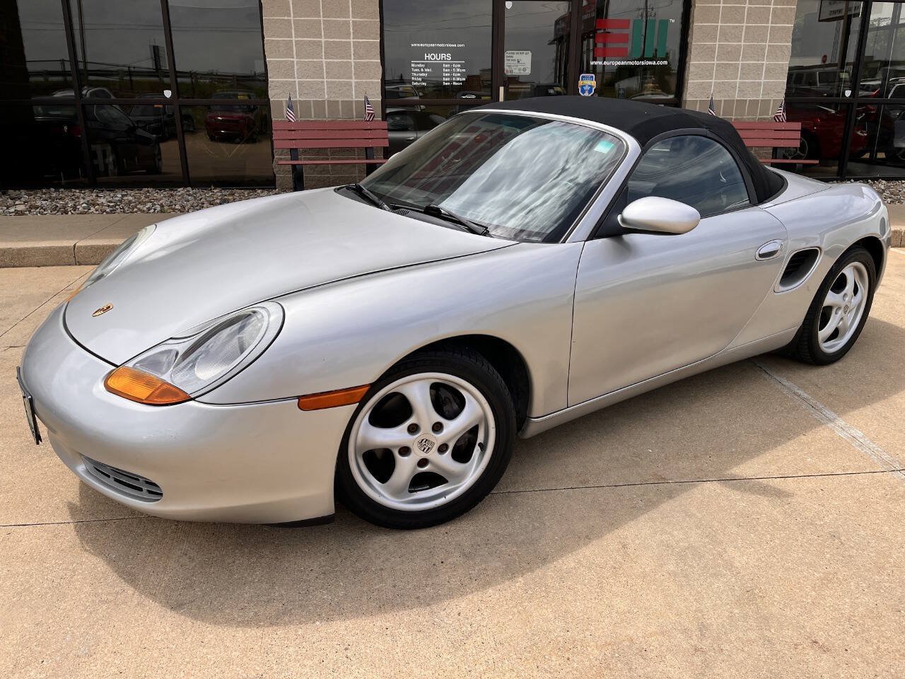 Used 1998 Porsche Boxster RWD image 9