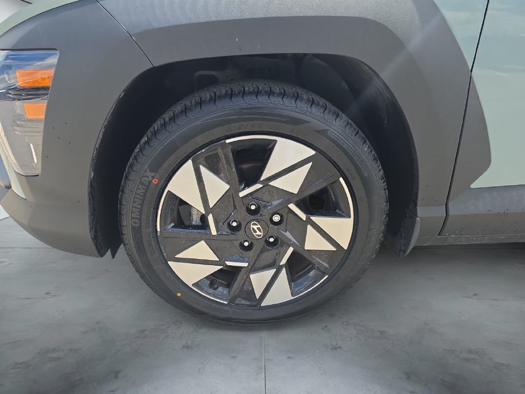 Certified 2024 Hyundai Kona SEL w/ Convenience Package FWD image 16