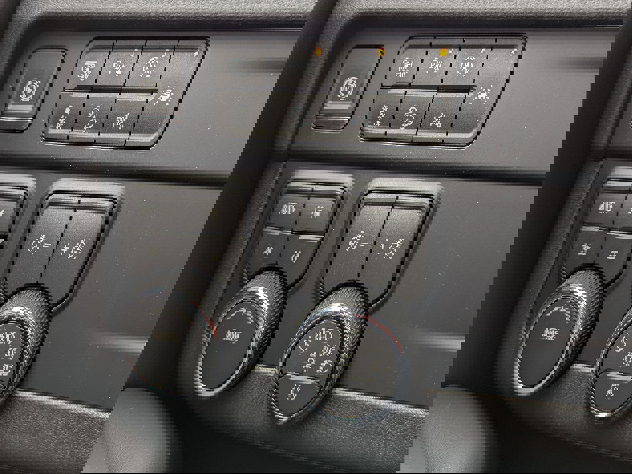 New 2026 Chevrolet Tahoe Z71 w/ Comfort Package image 19