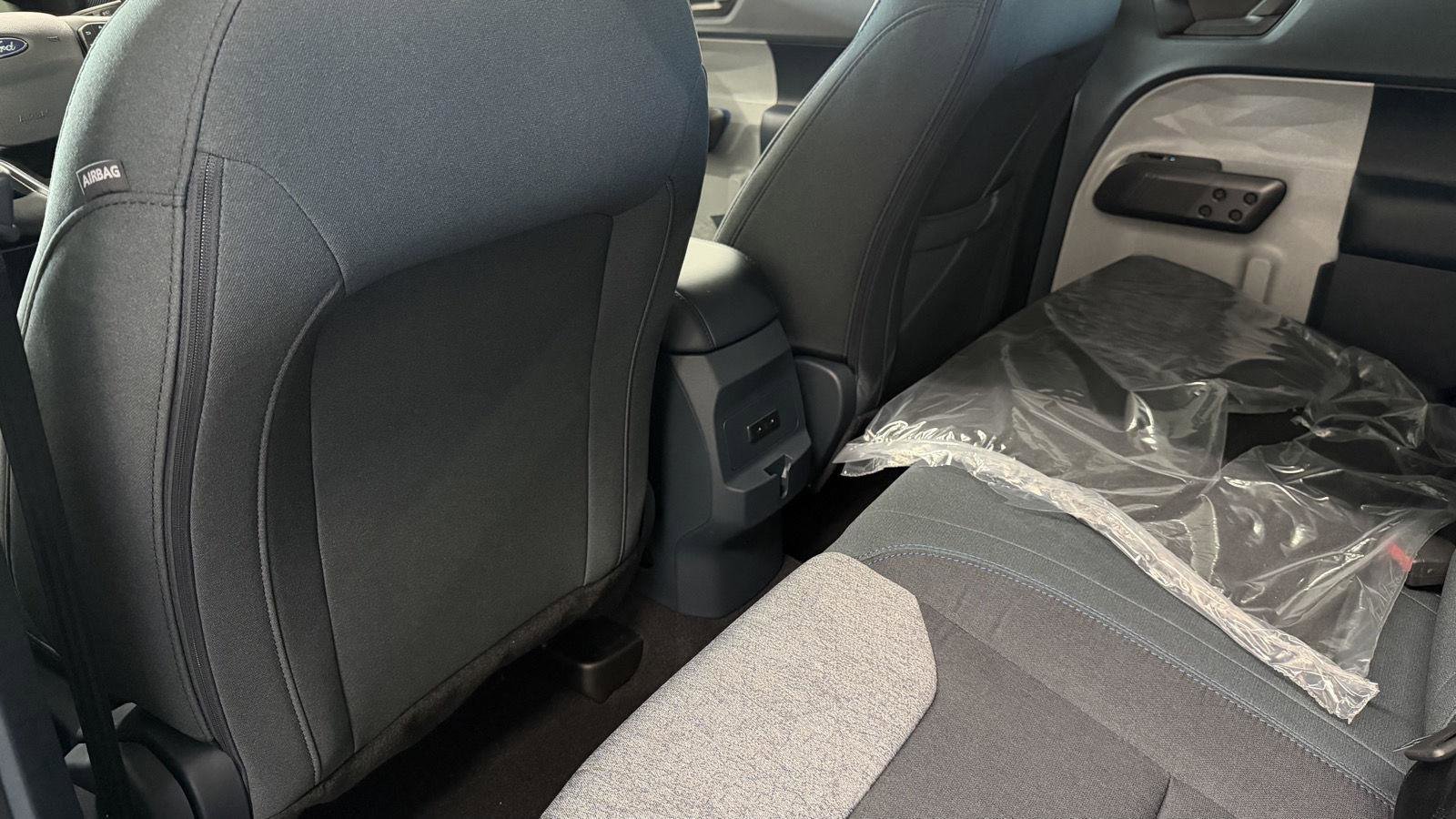 New 2025 Ford Maverick XLT image 24