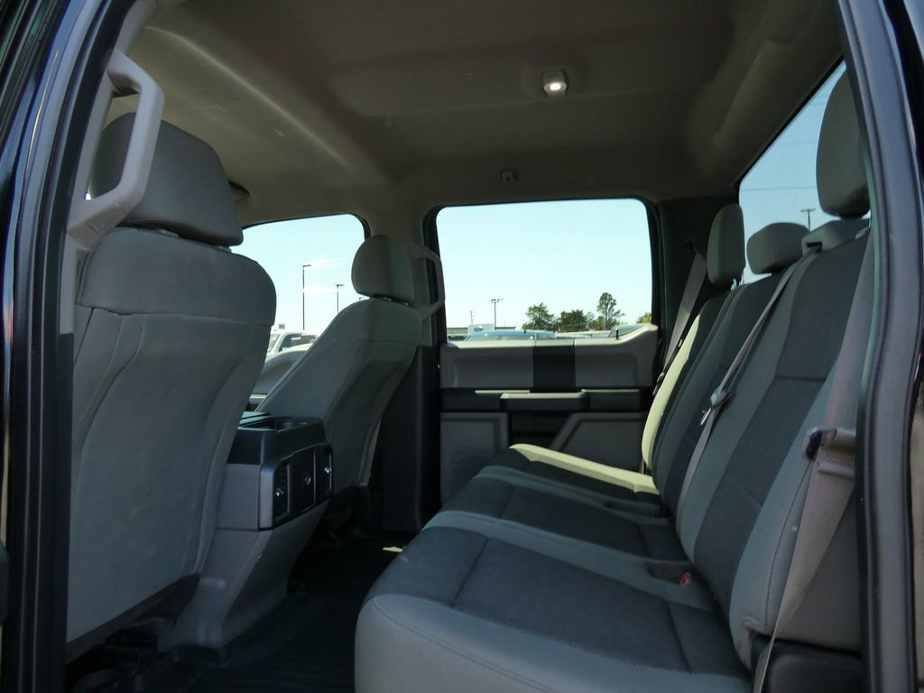Used 2016 Ford F150 XL w/ Equipment Group 101A Mid AWD/4WD image 19