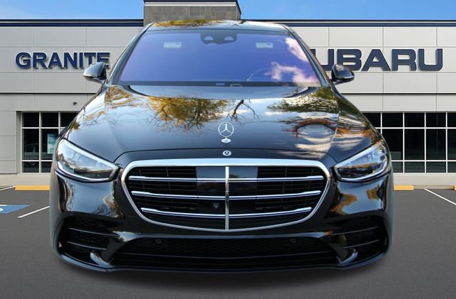 Used 2022 Mercedes-Benz S 580 4MATIC Sedan image 3