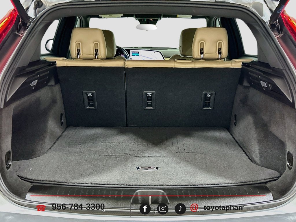 Used 2024 Cadillac XT4 Luxury FWD image 24