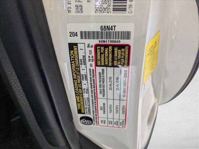 Used 2018 Toyota Tacoma SR w/ SR Convenience Package image 15