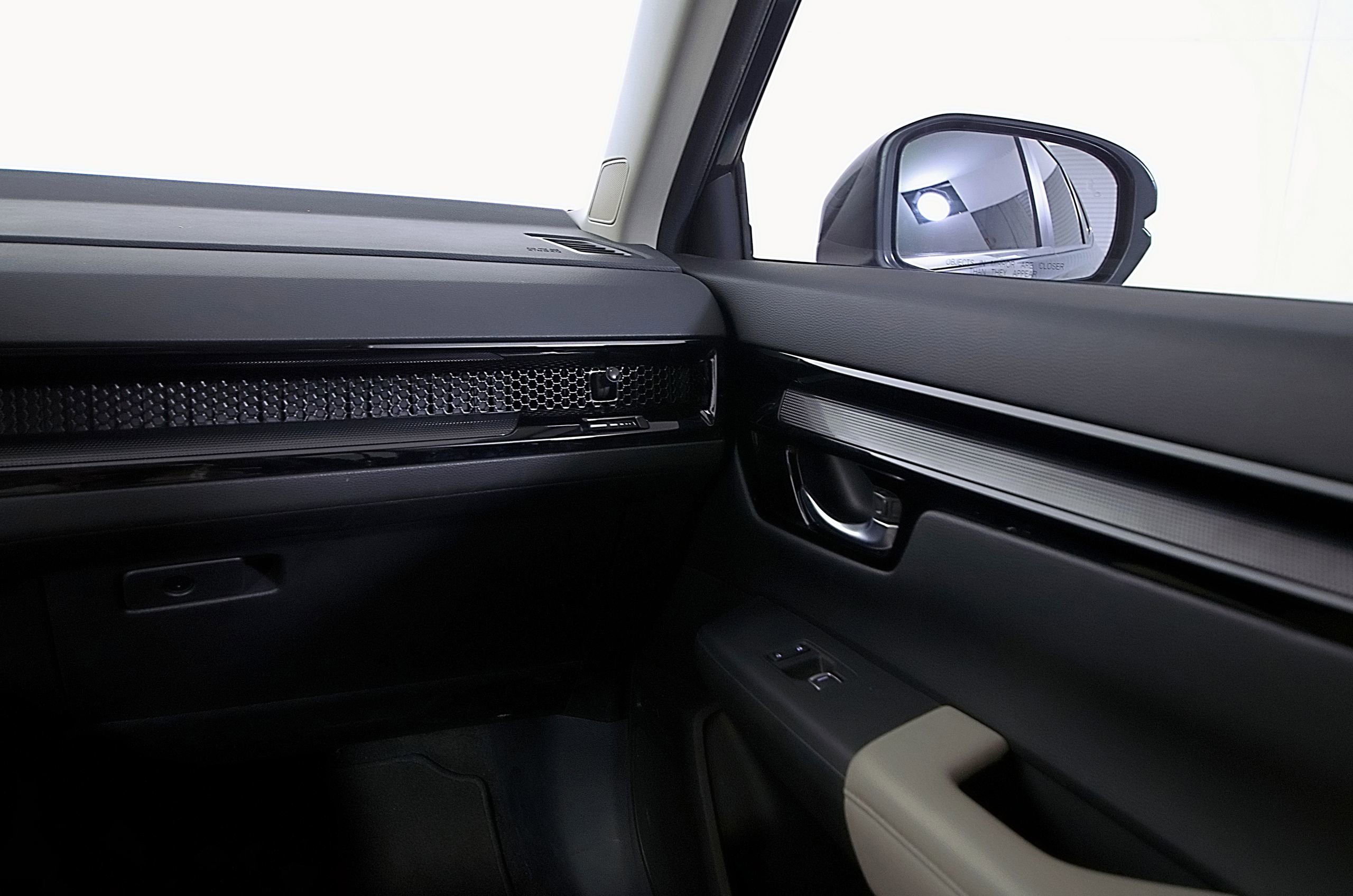 Used 2025 Honda CR-V EX-L image 19