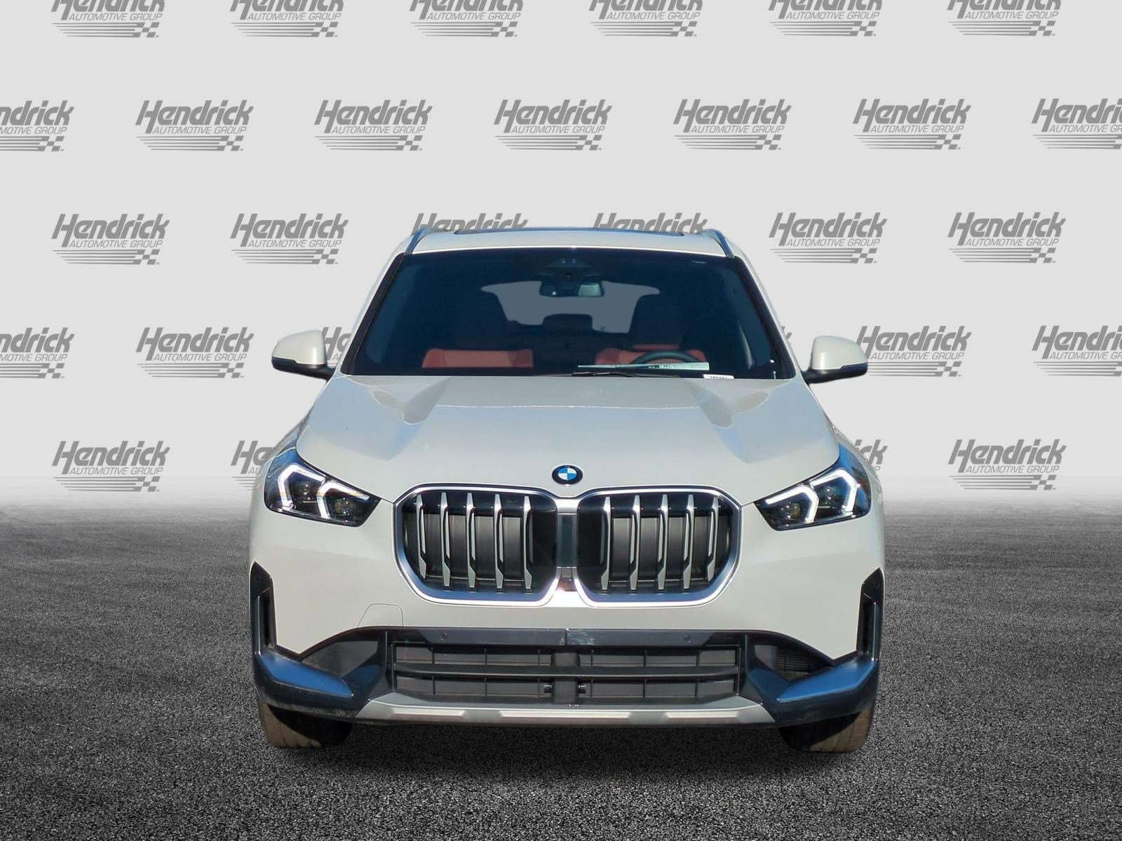 Certified 2026 BMW X1 xDrive28i w/ Technology Package AWD/4WD image 3