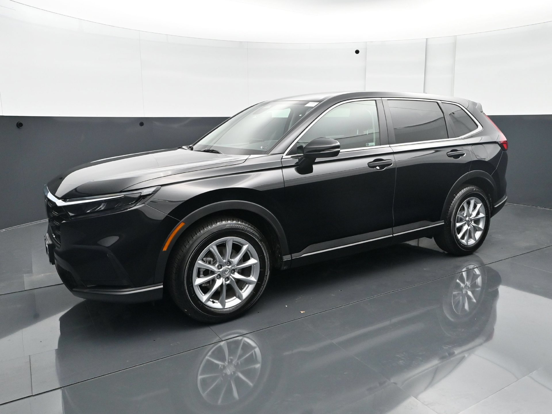Used 2026 Honda CR-V EX image 2