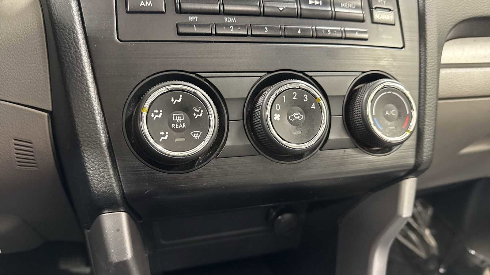 Used 2015 Subaru Forester 2.5i Premium w/ All-Weather Package image 20