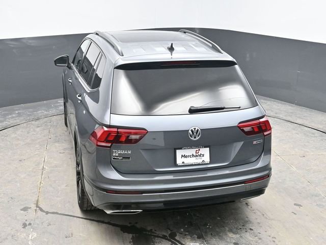 Used 2021 Volkswagen Tiguan SE R-Line image 29