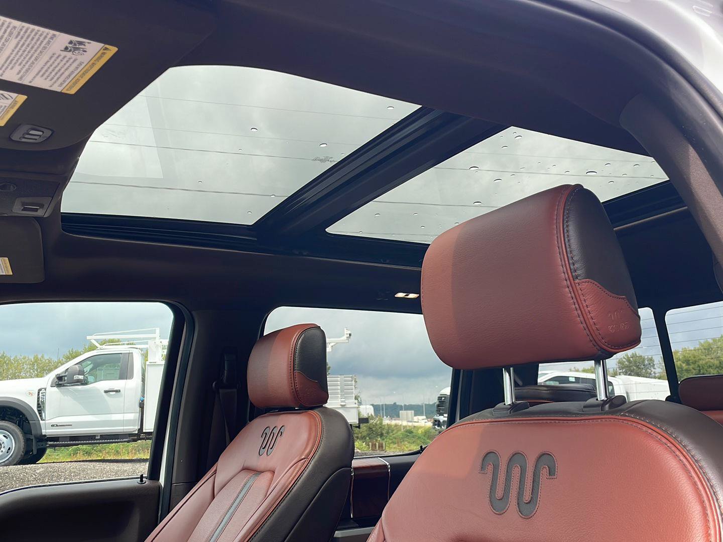 Used 2019 Ford F150 King Ranch w/ Equipment Group 601A Luxury AWD/4WD image 27