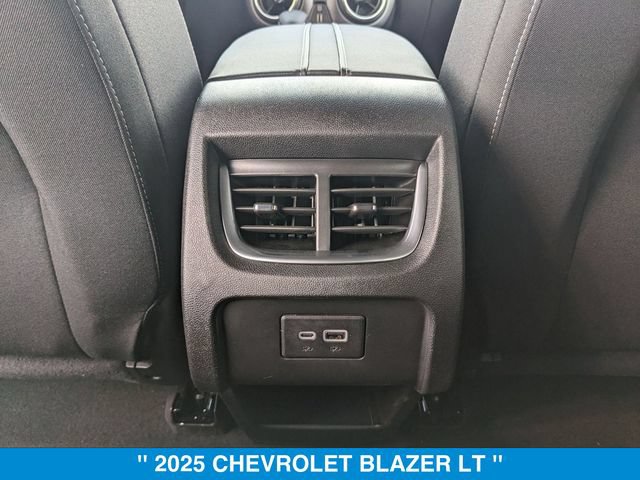 New 2025 Chevrolet Blazer LT w/ Midnight/Sport Edition AWD/4WD image 10