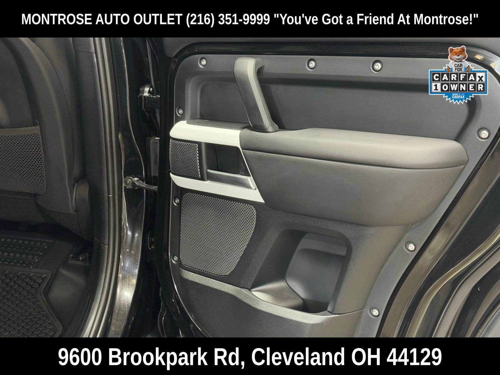 Used 2024 Land Rover Defender 110 S image 44