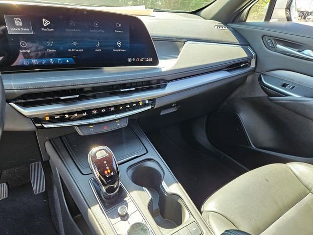 Certified 2025 Cadillac XT4 Premium Luxury image 21