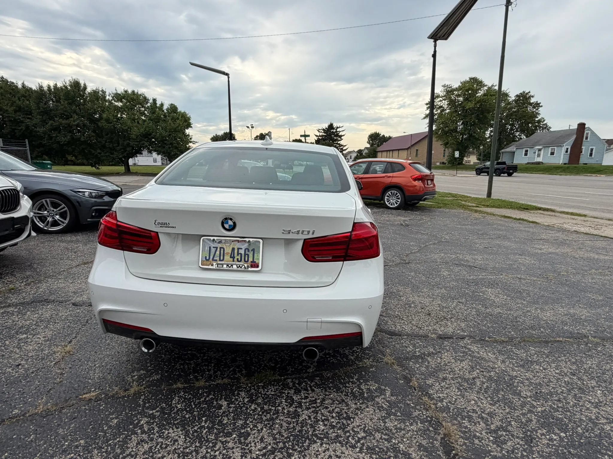 Used 2018 BMW 340i Sedan w/ Premium Package RWD image 9