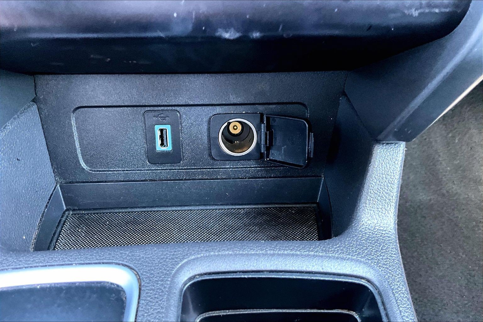 Used 2018 Ford Escape S FWD image 22