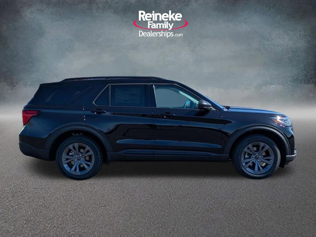New 2026 Ford Explorer Active w/ Active Comfort Package image 4