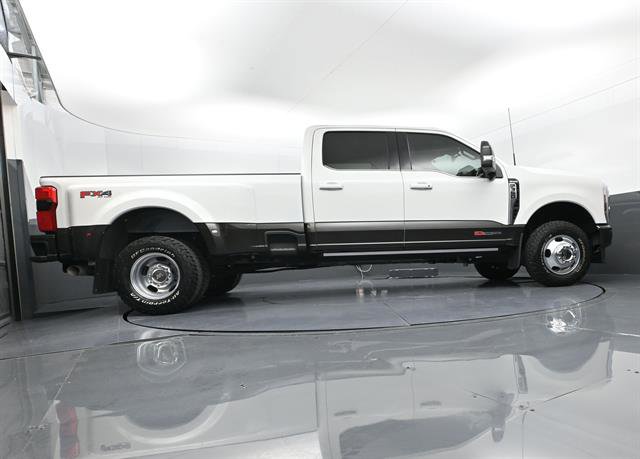 Used 2025 Ford F350 King Ranch AWD/4WD image 35