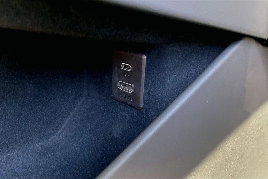 New 2026 Cadillac Escalade ESV Luxury image 19