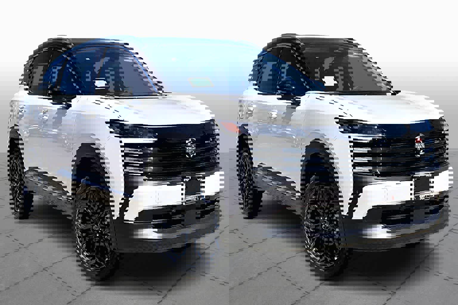 New 2026 Nissan Kicks SR w/ SR Premium Package image 2