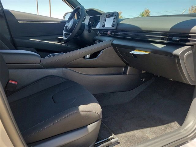 New 2025 Hyundai Elantra Sport w/ Cargo Package image 17