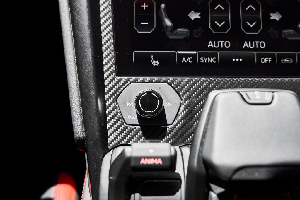 Used 2023 Lamborghini Urus S AWD/4WD image 71