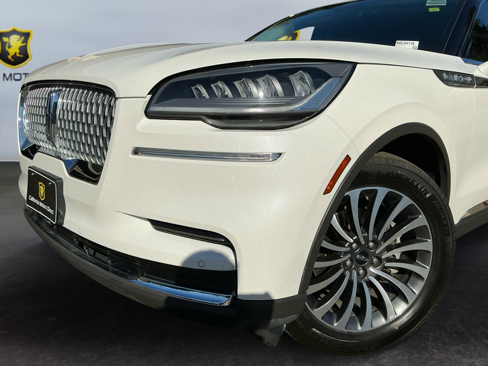 Used 2024 Lincoln Aviator Reserve AWD/4WD image 9