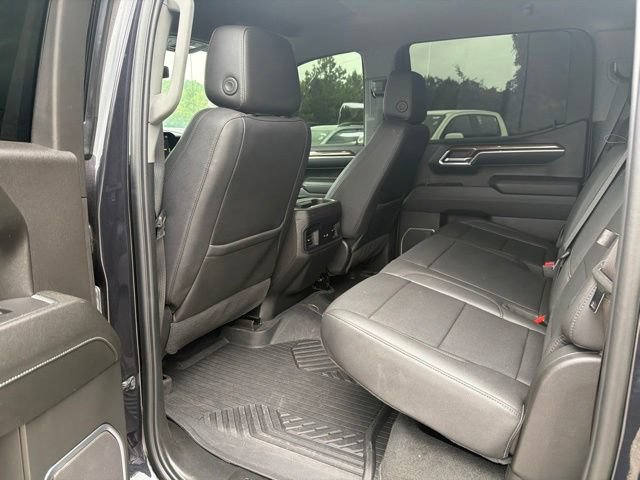Used 2023 Chevrolet Silverado 1500 LT Trail Boss w/ Convenience Package II AWD/4WD image 16