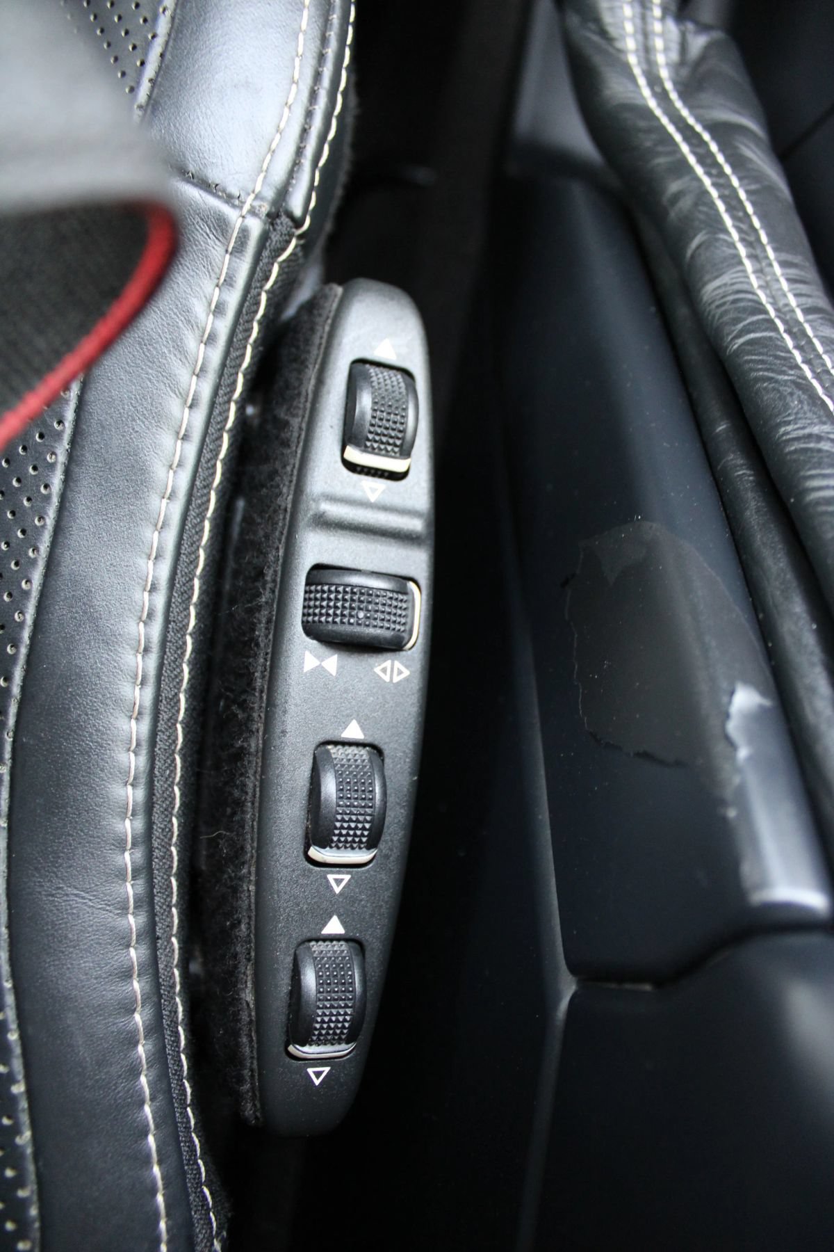 Used 2015 Mercedes-Benz G 550 image 27