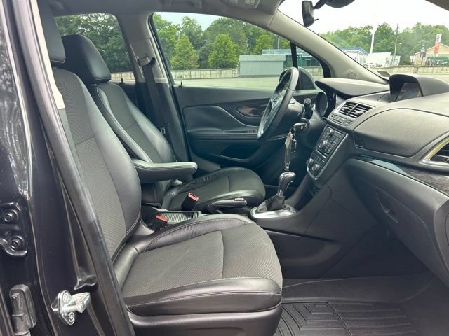 Used 2014 Buick Encore FWD image 22